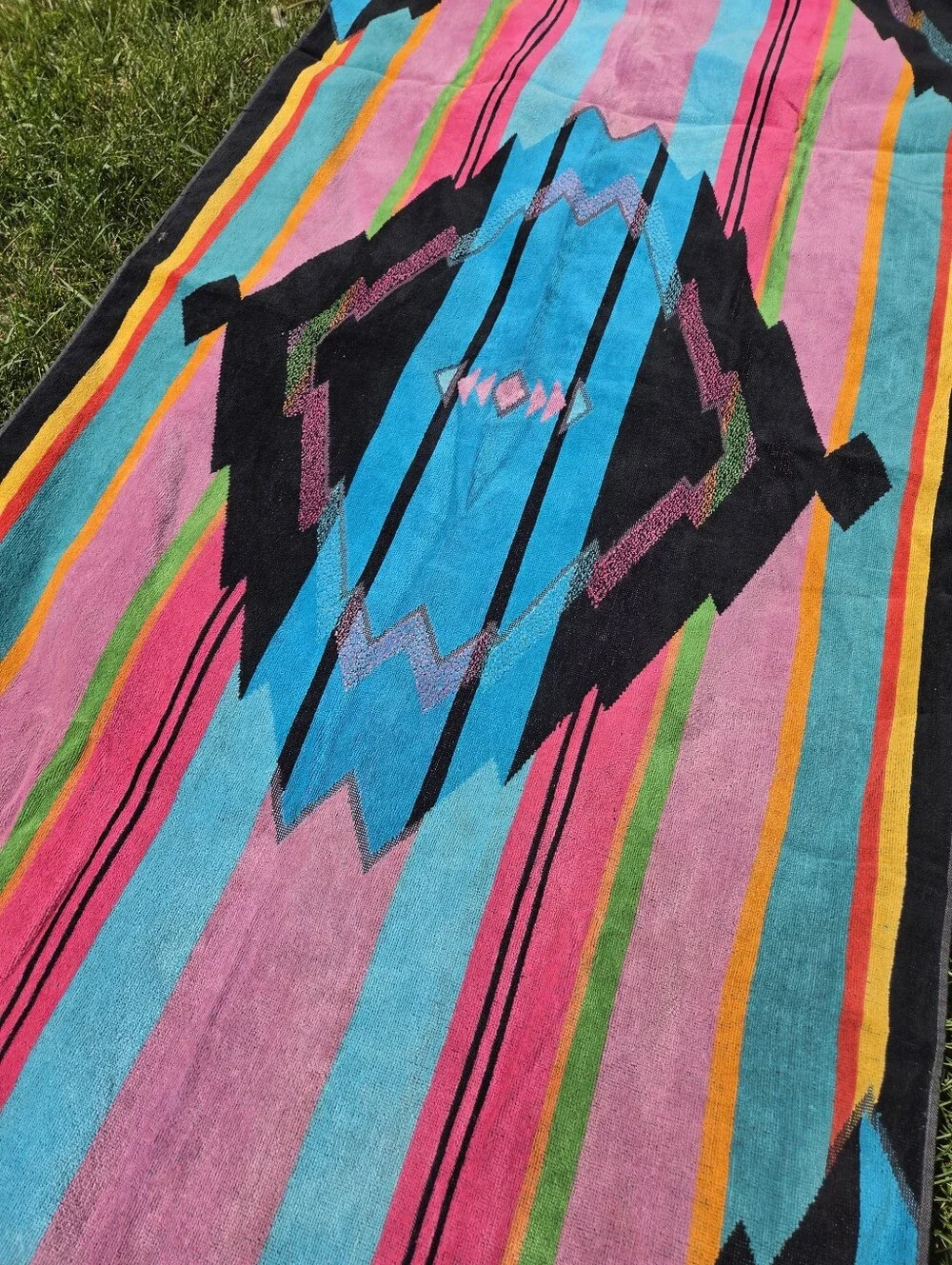 VTG Royal Terry Beach Towel Southwestern Aztec Pastel Pink Teal Geometric